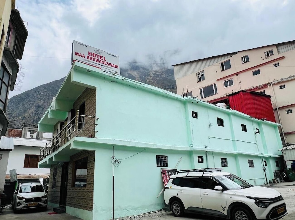 Hotel Maa Bhuvneswari