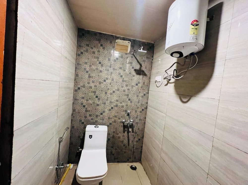 Hotel Maa Bhuvneswari