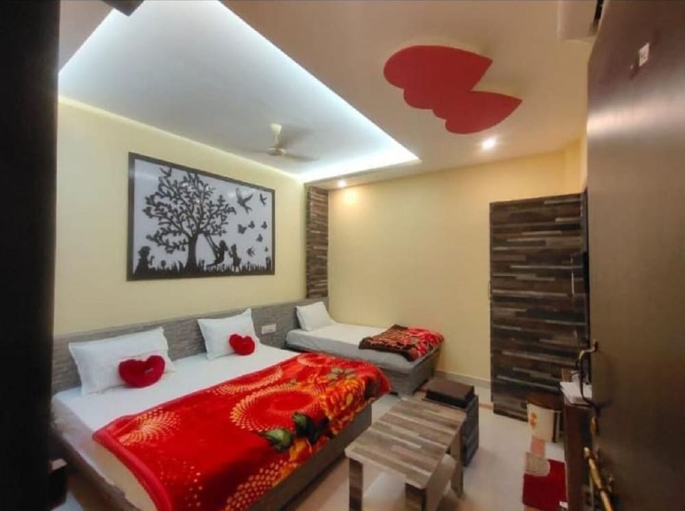 Hotel Maa Parvati Residency - Chitrakoot