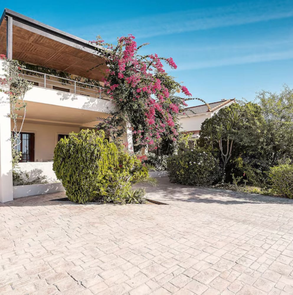 Amaryllis Beach House
