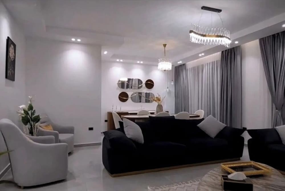 Happy Apartment Hotel