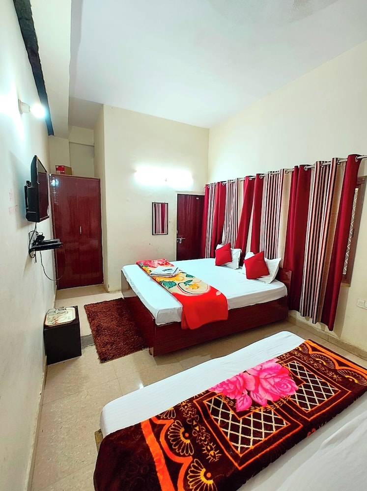 Hotel Varanasi Paradise