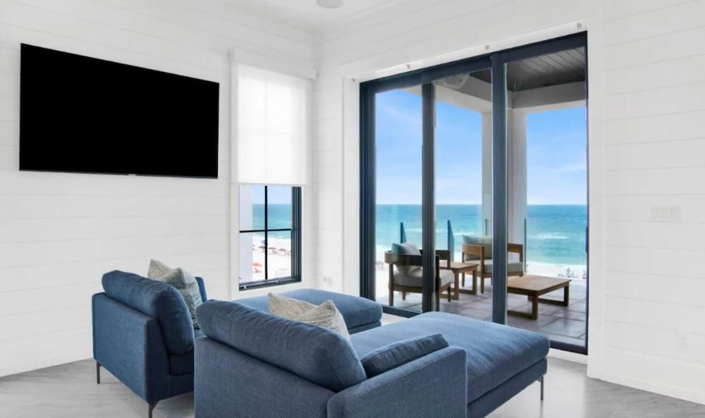Sea La Vie at Eleanor Beach