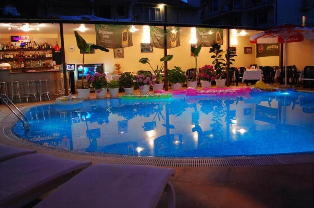 Nessebar Vacations - Hotel Italia Nessebar - Property Image 1