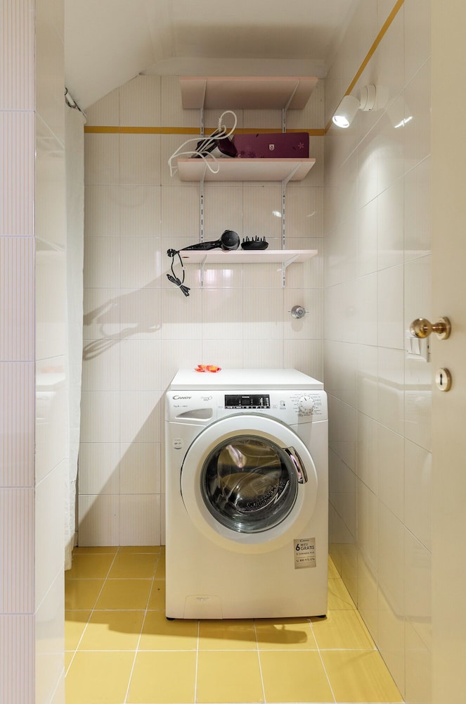 Gombruti Vintage Apartment by Wonderful Italy