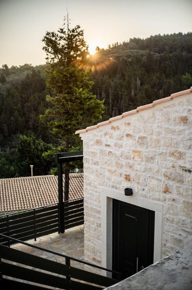 Villa Hill View Dio in Paxi