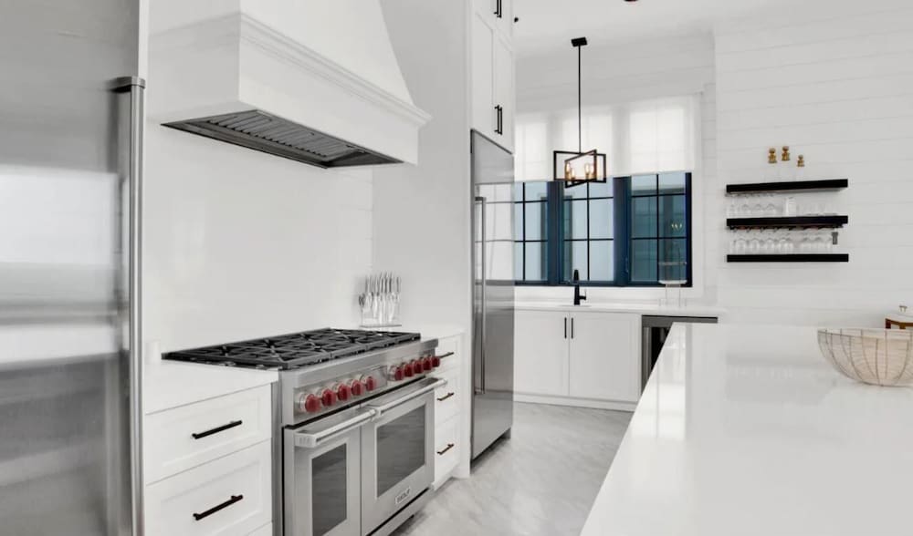 Sea La Vie at Eleanor Beach