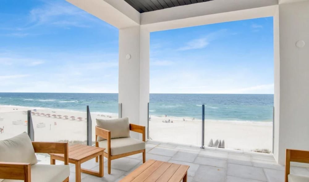 Sea La Vie at Eleanor Beach