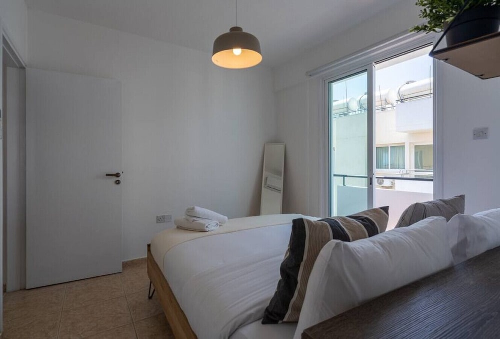 Chloris 3- Bedroom Apartment in Larnaca