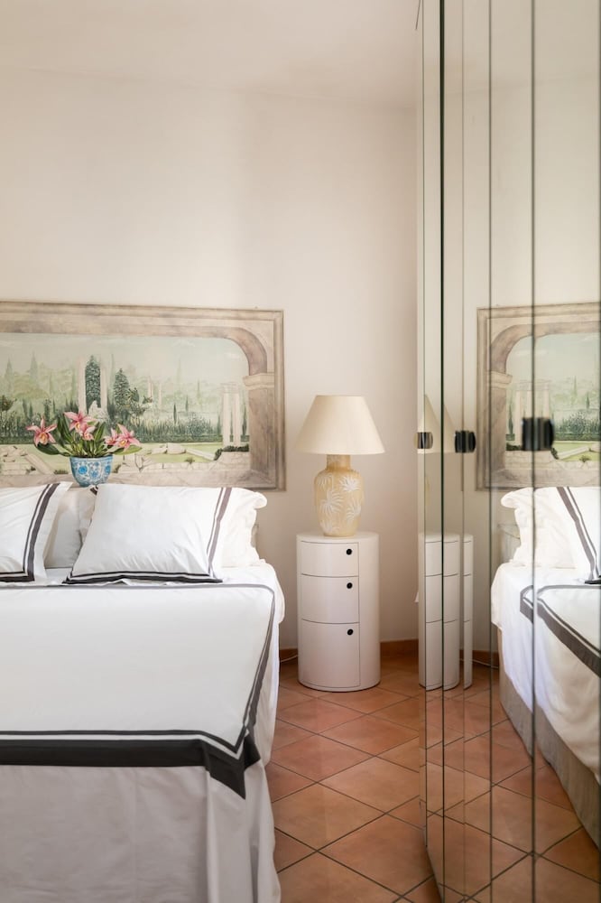 Monti Romantic Sunshine Maisonette