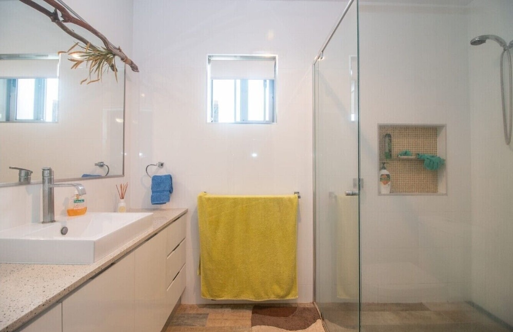 Azure on Bondi Place