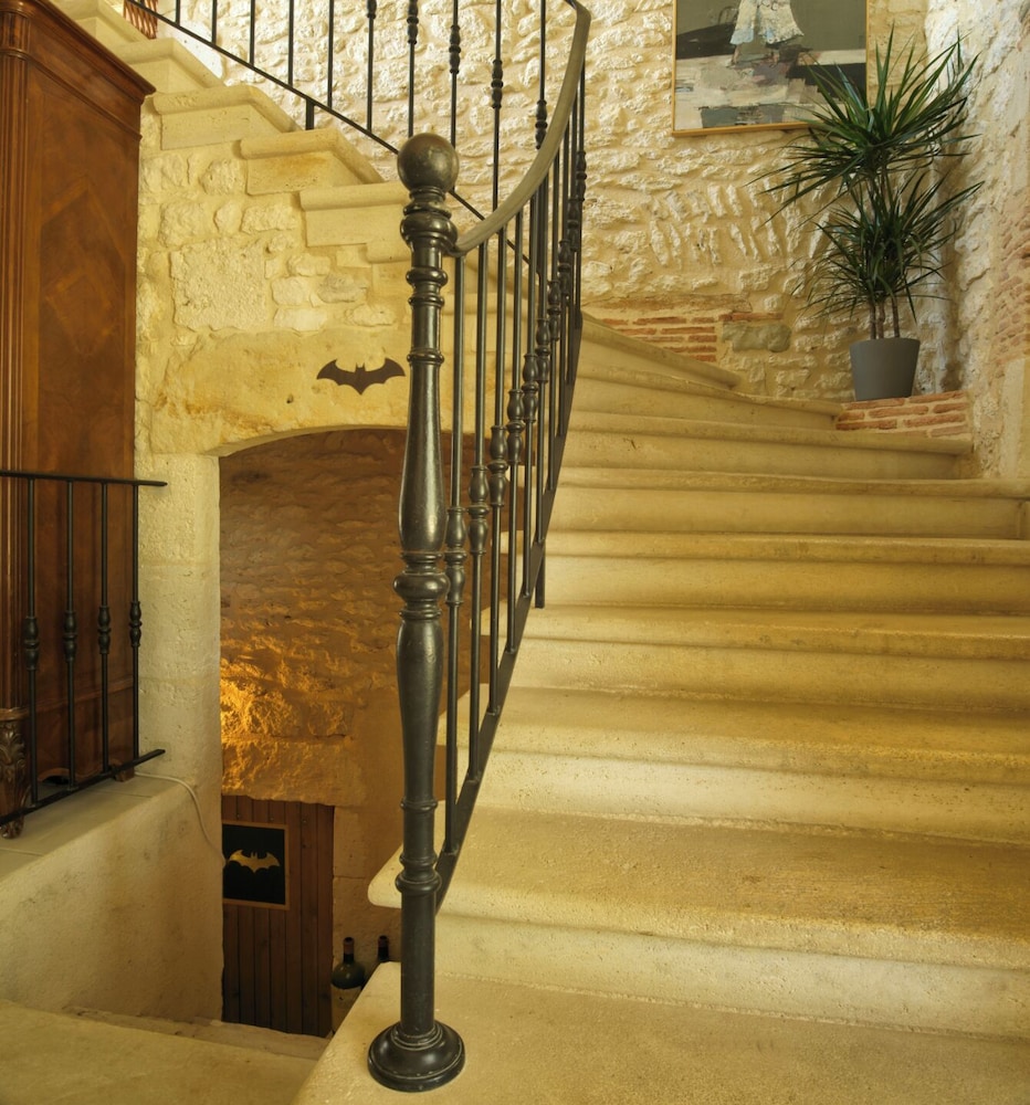Old Presbytery Guest House