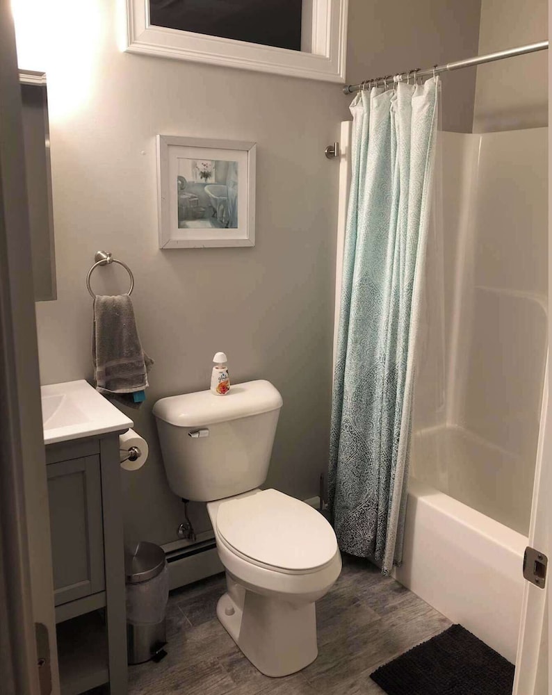 Tranquil Tides Home for 8!