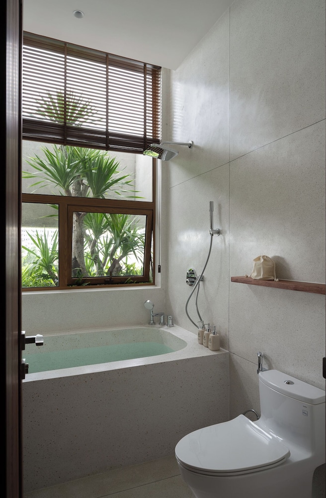 Wazen Retreat Villa Da Nang