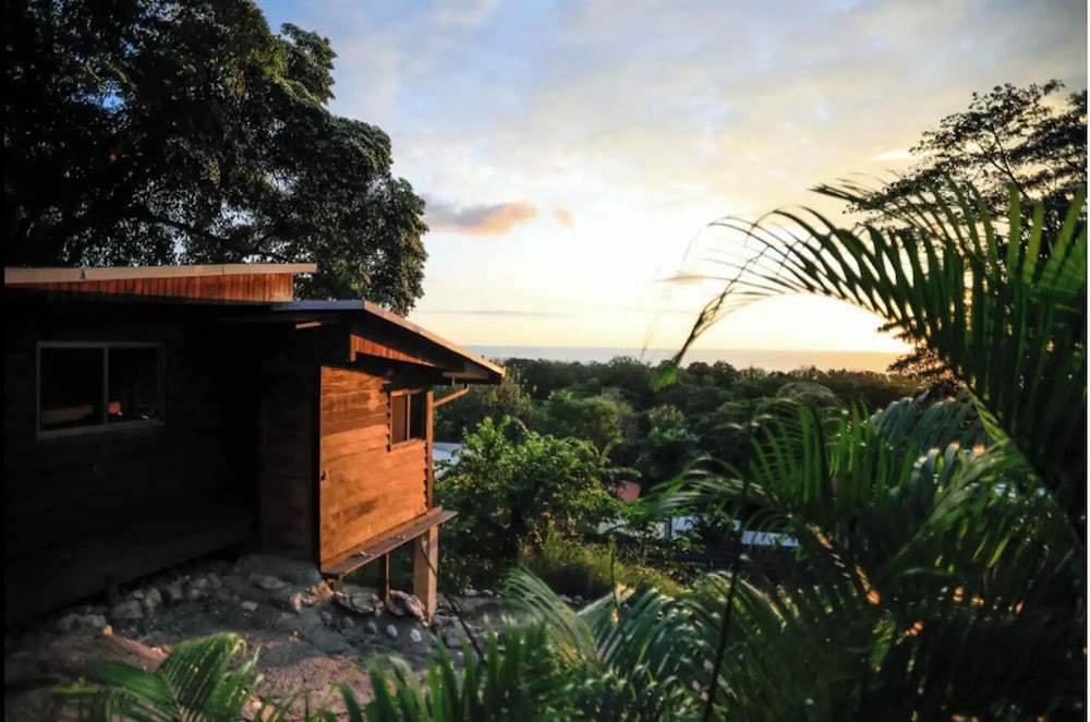 Sea View Paradise Retreat by Sea N' Rent