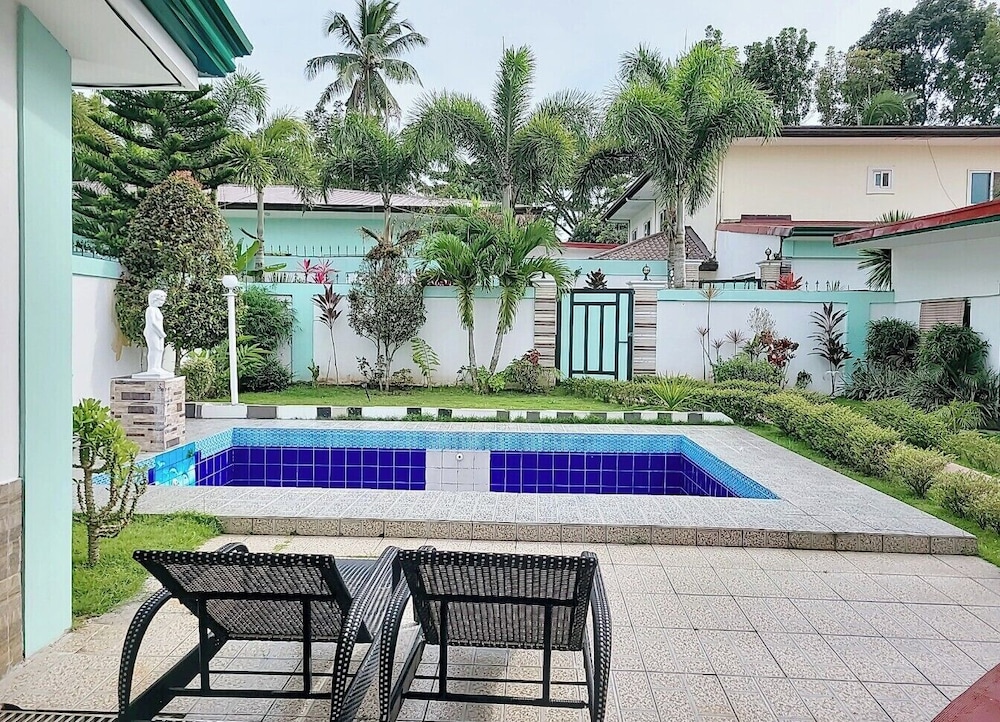 Jewelry Resort and Villas Tagaytay