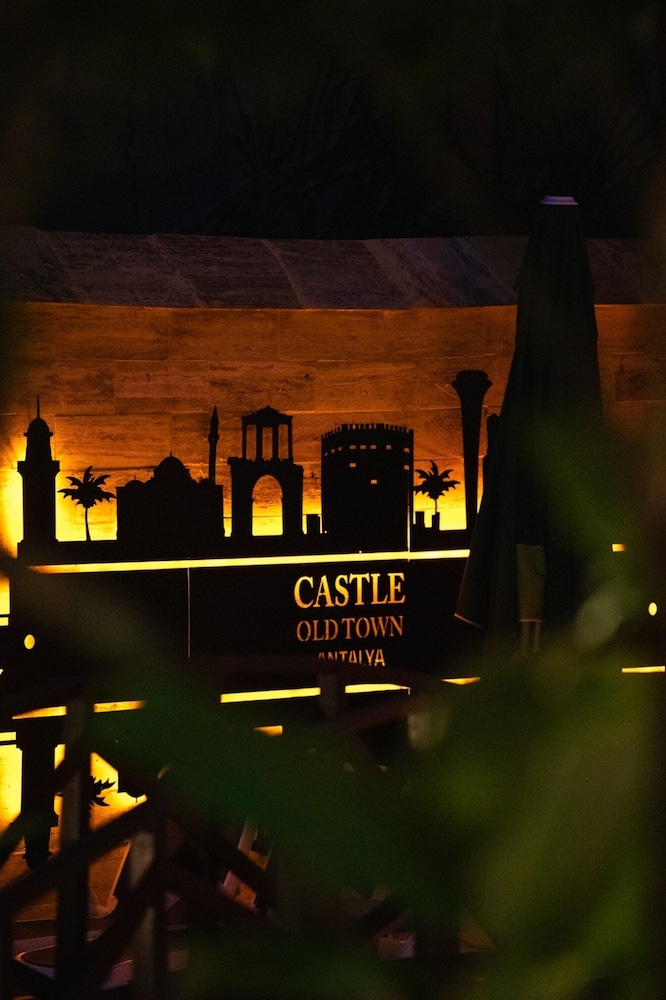 Castle Eski Şehir - Image 23