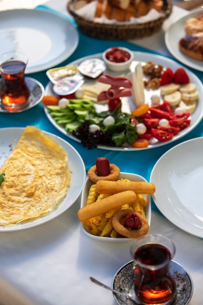 Castle Eski Şehir - Image 22