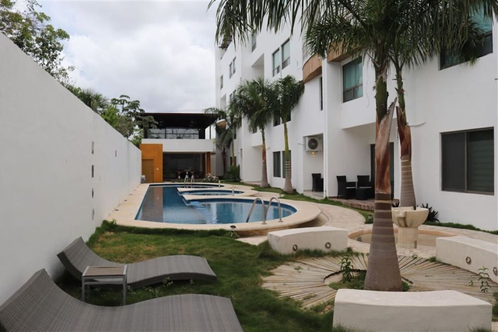 Torres del Sol Cancún