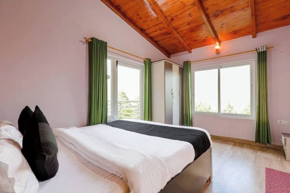Neem Karoli Green valley luxury Villa