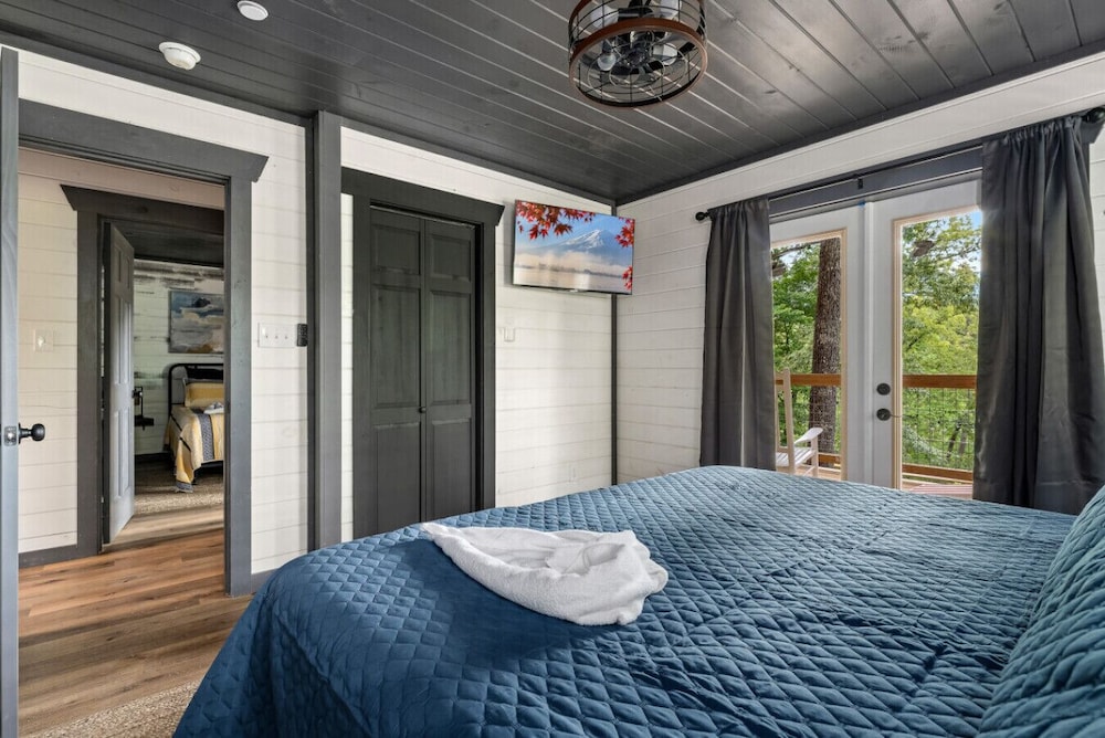 Summit Luxe Resort