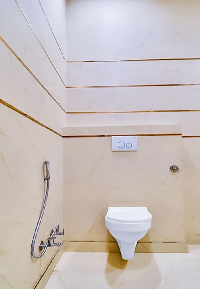 Roomshala Hotel Sukoon