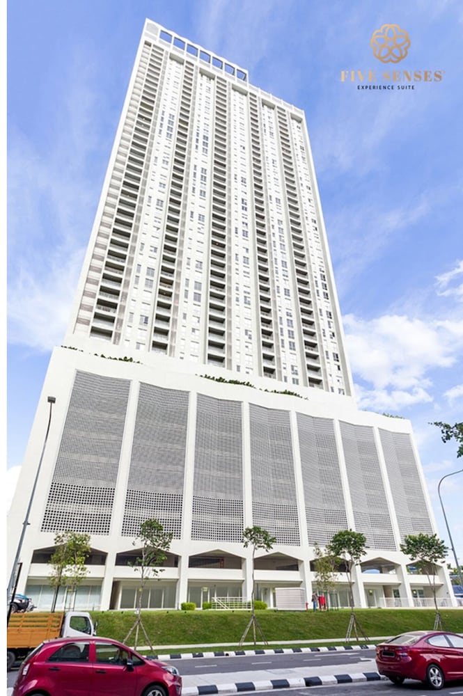 UNA Serviced Apartment, Sunway Velocity Kuala Lumpur