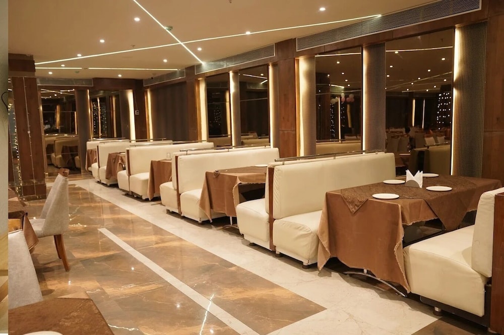 Hotel Samdariya Gold - Rewa