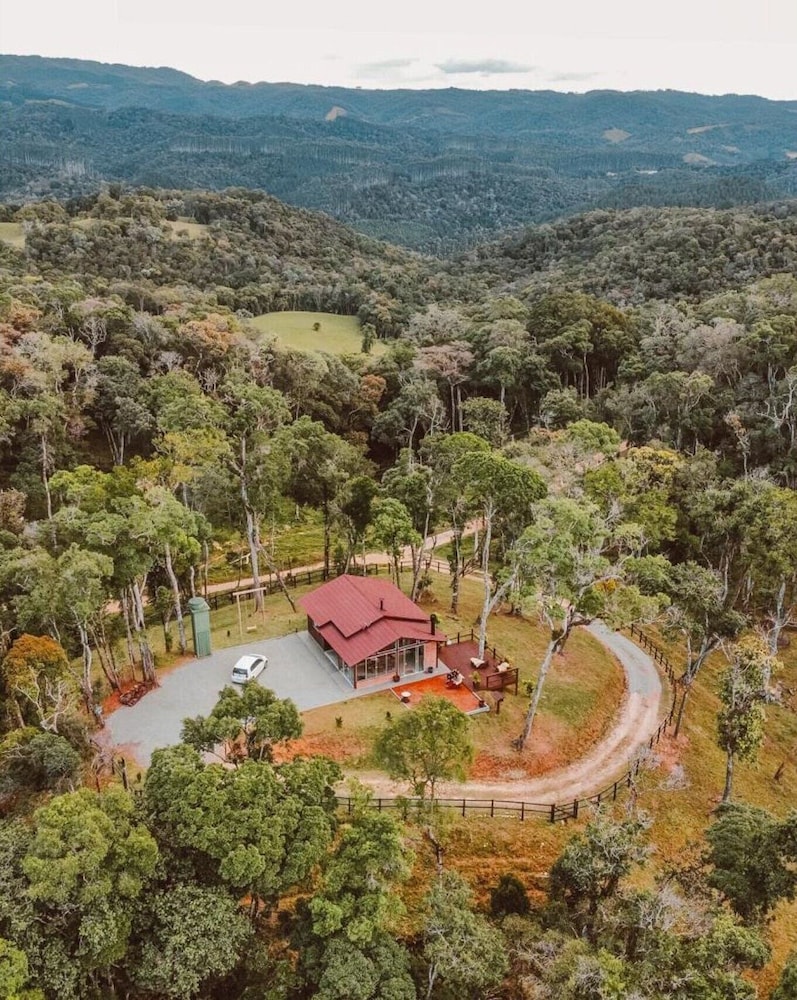 Recanto dos Pássaros na Serra em Rancho Queimado com Piscina Aquecida