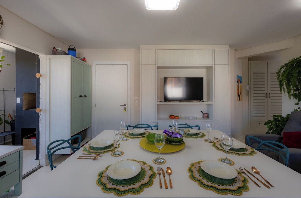 Apt pet Friendly c Garagem pr Ximo ao Beto Carrero
