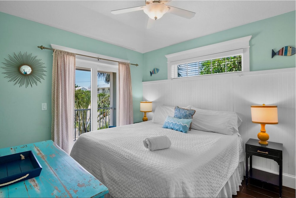 Sunset & Sand 4 Bedroom Townhouse