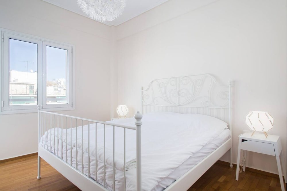 Neos Kosmos 1Bd Apt with Stunning Views