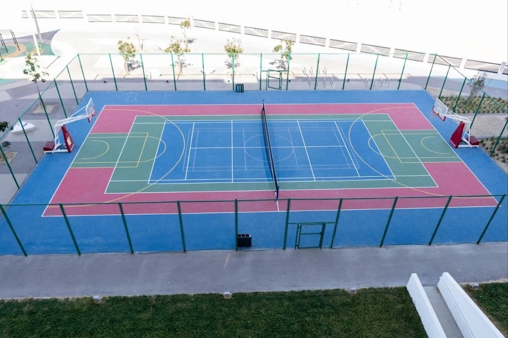 Silk Valley - 2B near Yas Marina Circuit