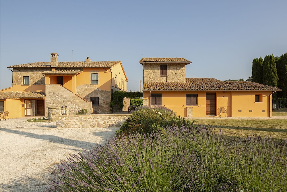 Giotto Luxury Country House