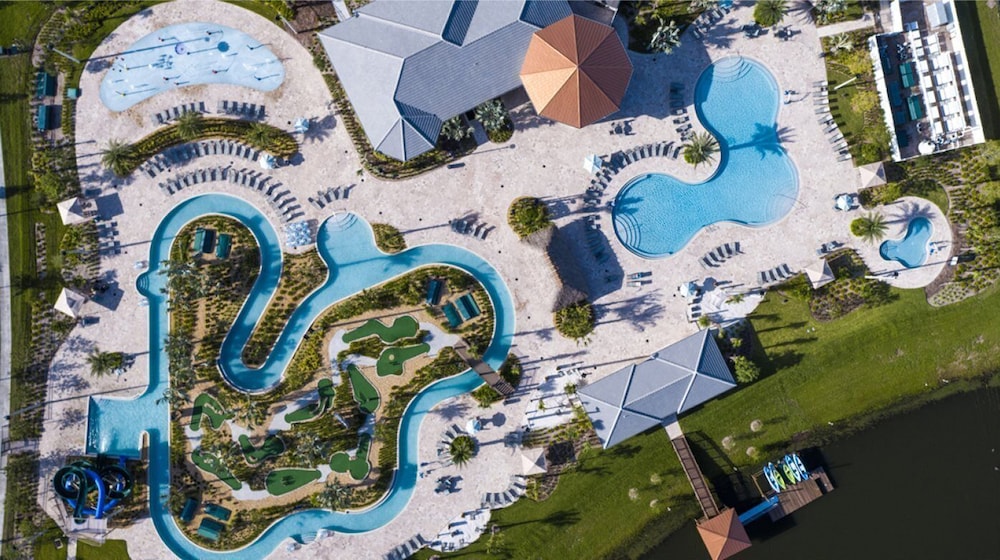Awesome 8BR Villa Disney Arcade Pool