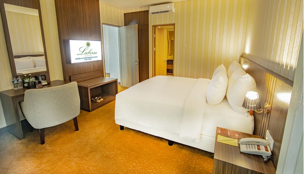 Labersa Hotel And Convention Center Toba Balige
