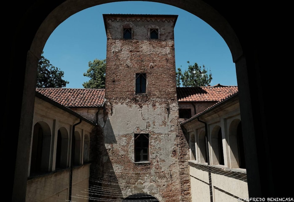 Apartment in La Loggia Turin view 3