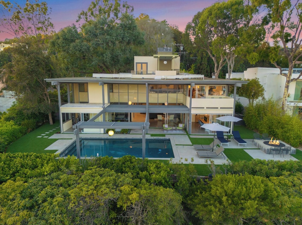 Solara Point - Sunset to Skyline With Pool & Epic Views - Image 1