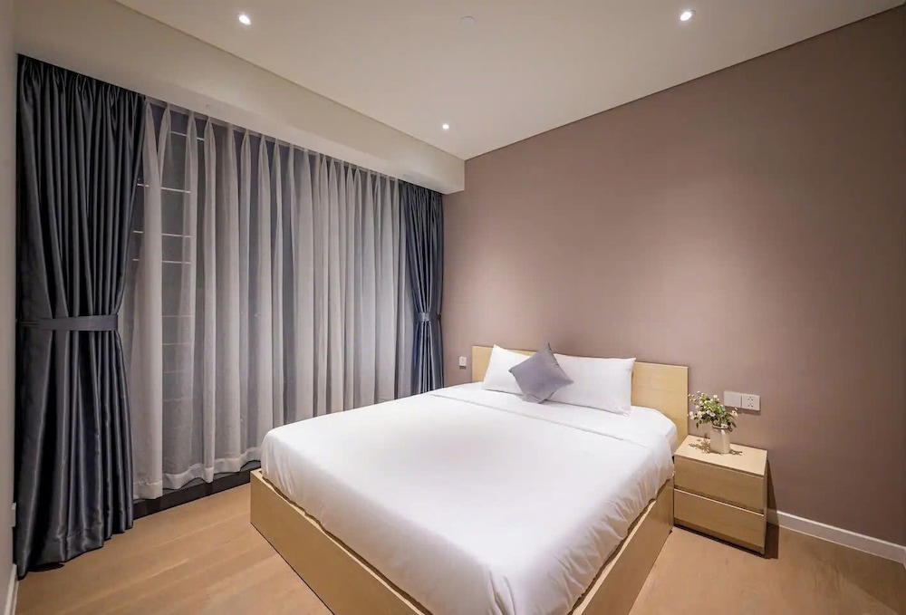 The Metropole - Horizon View Riverside