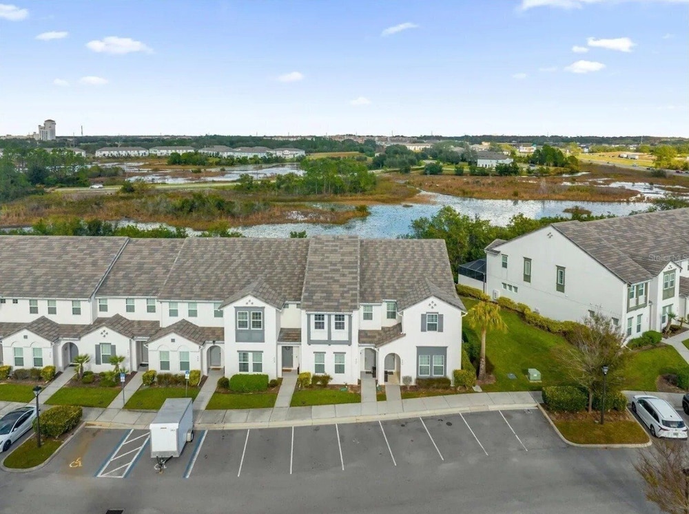 450cd-the Enclaves At Festival 5 Bedroom Townhouse
