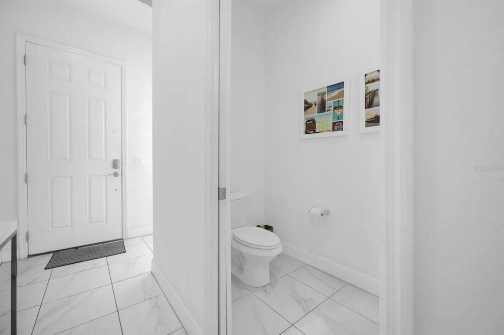 450cd-the Enclaves At Festival 5 Bedroom Townhouse