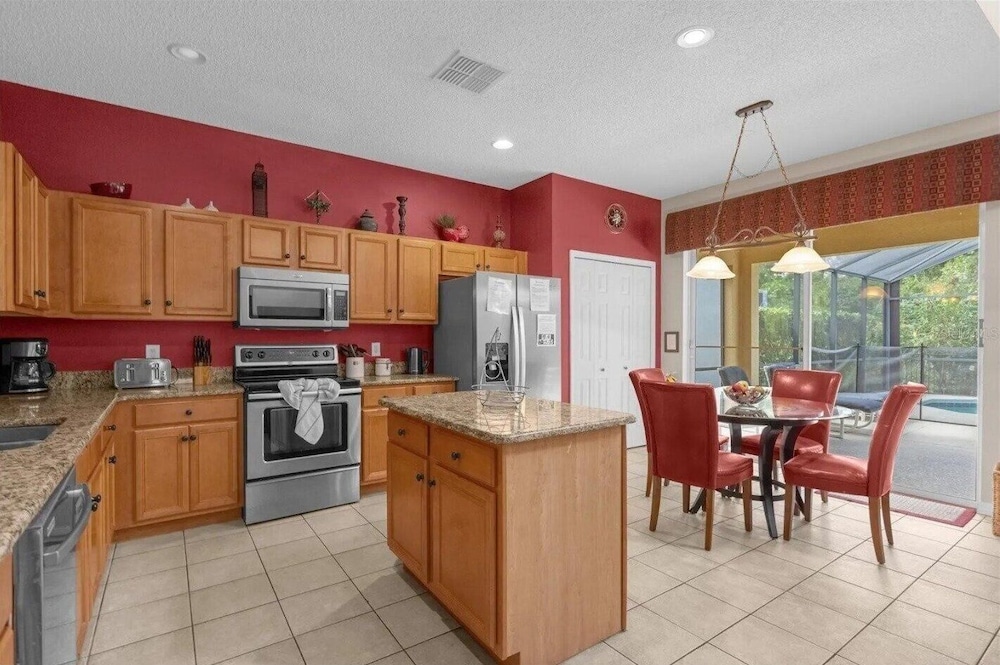2767lkd-emerald Island Resort 7 Bedroom Home