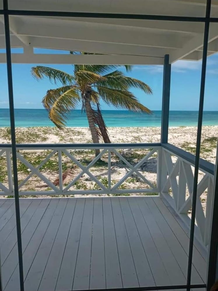 Captivating 1-bed Cottage in Codrington