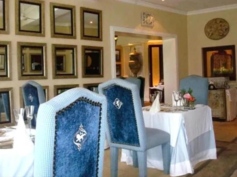 Blue Mountain Luxury Lodge