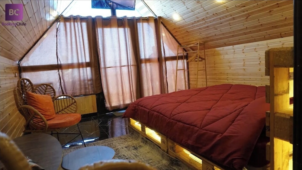 orchid huts view 3