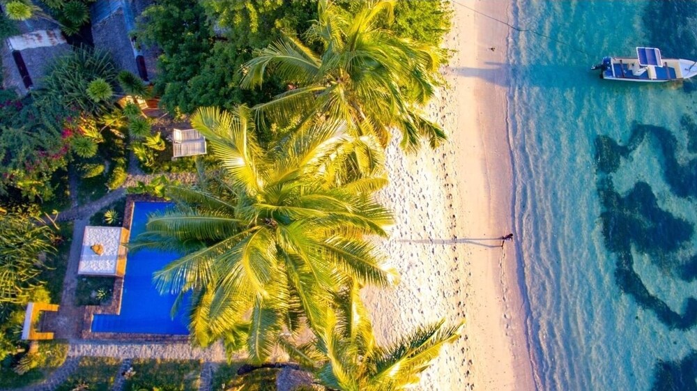 Ravoraha Ecolodge
