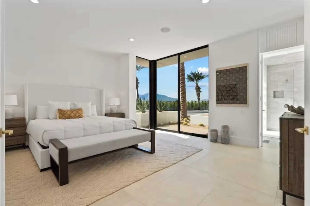 The Bravo Beach Club Tennis, Beach, Basketball, Golf Ultra-luxe Compound by Avantstay