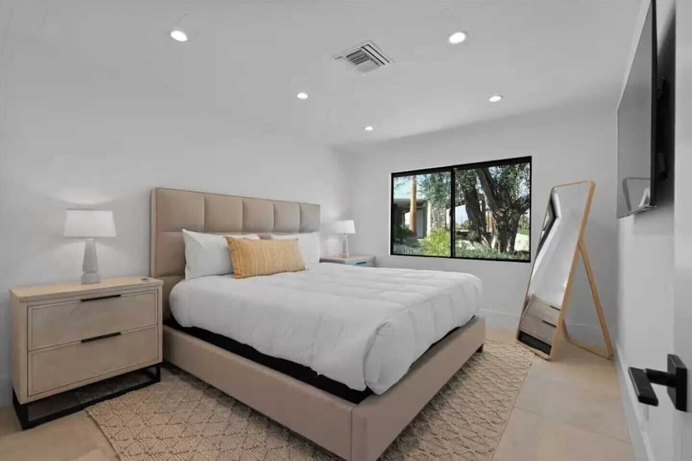 The Bravo Beach Club Tennis, Beach, Basketball, Golf Ultra-luxe Compound by Avantstay
