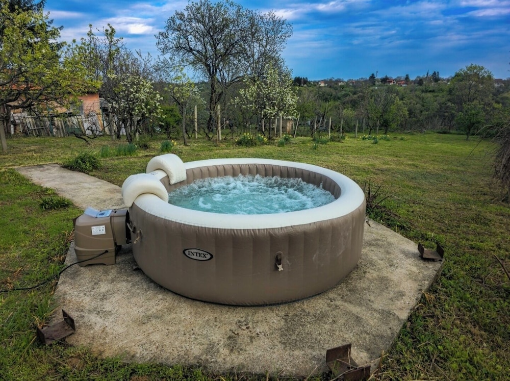 Vila Nera Banstol Cottage