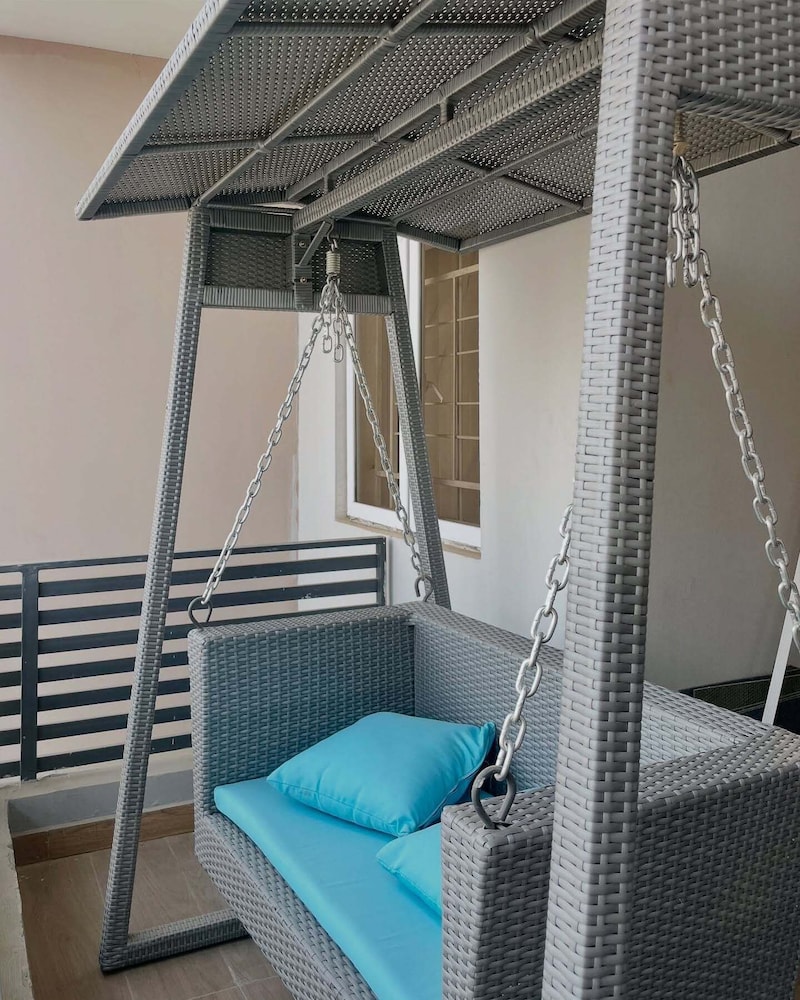 Reign Luxury Apartment